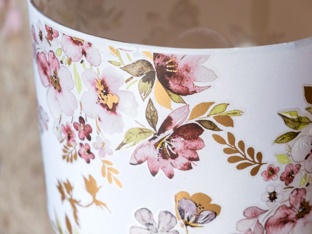 How to Update a Lampshade using Rub On Transfers