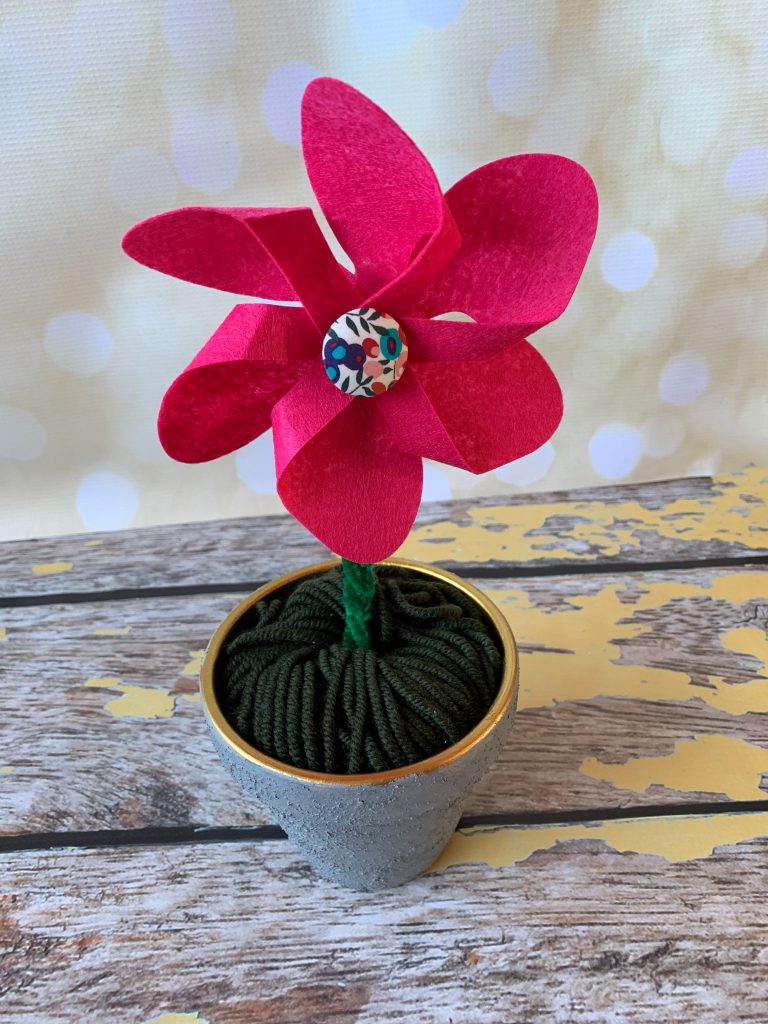 Felt Pinwheel Flowers